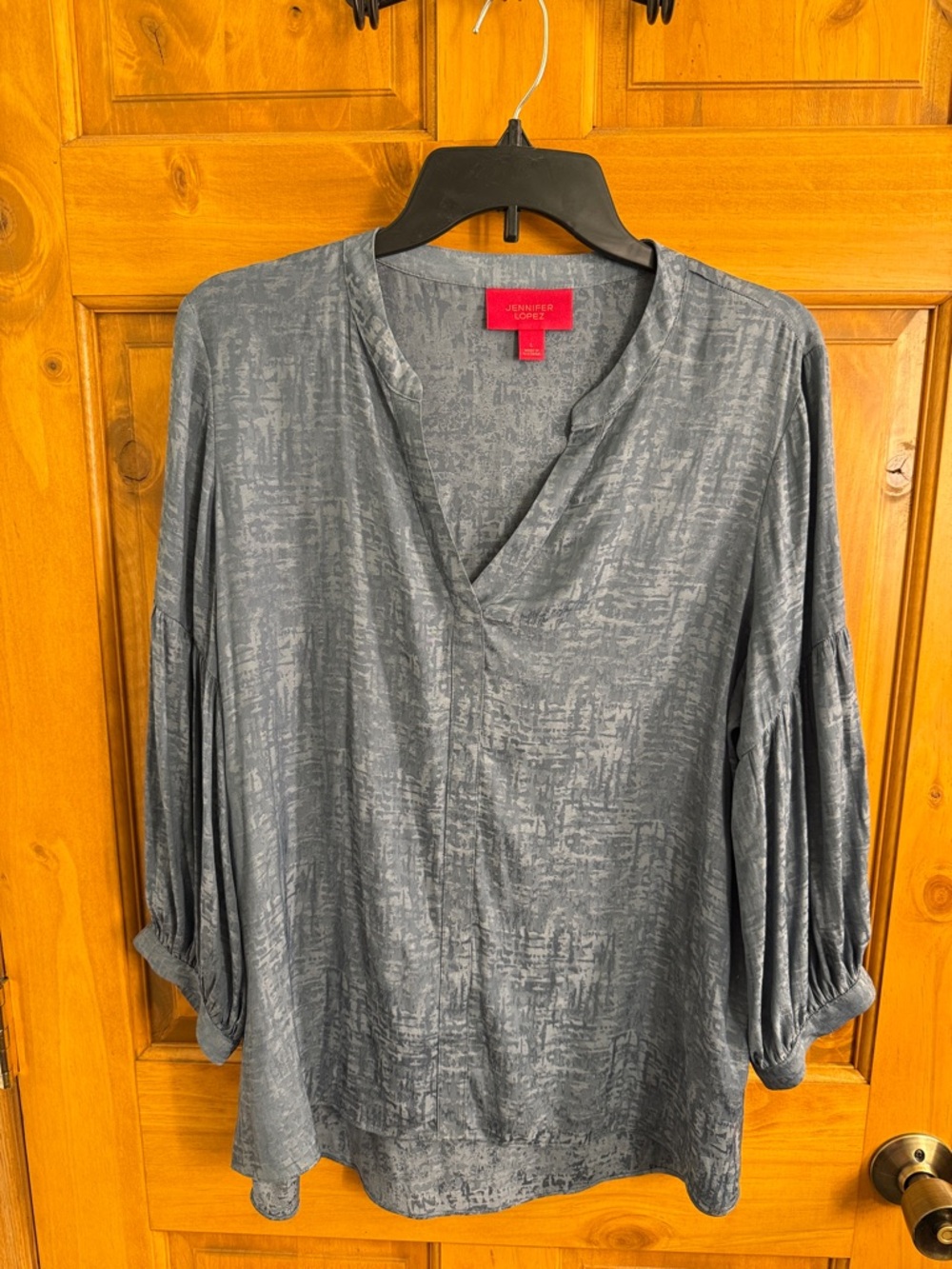 Jennifer Lopez Blue V-Neck Textured Blouse